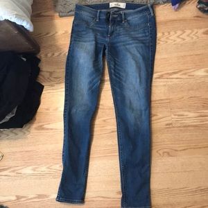 Hollister jeans